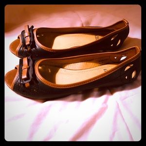 Black and Tan flats.